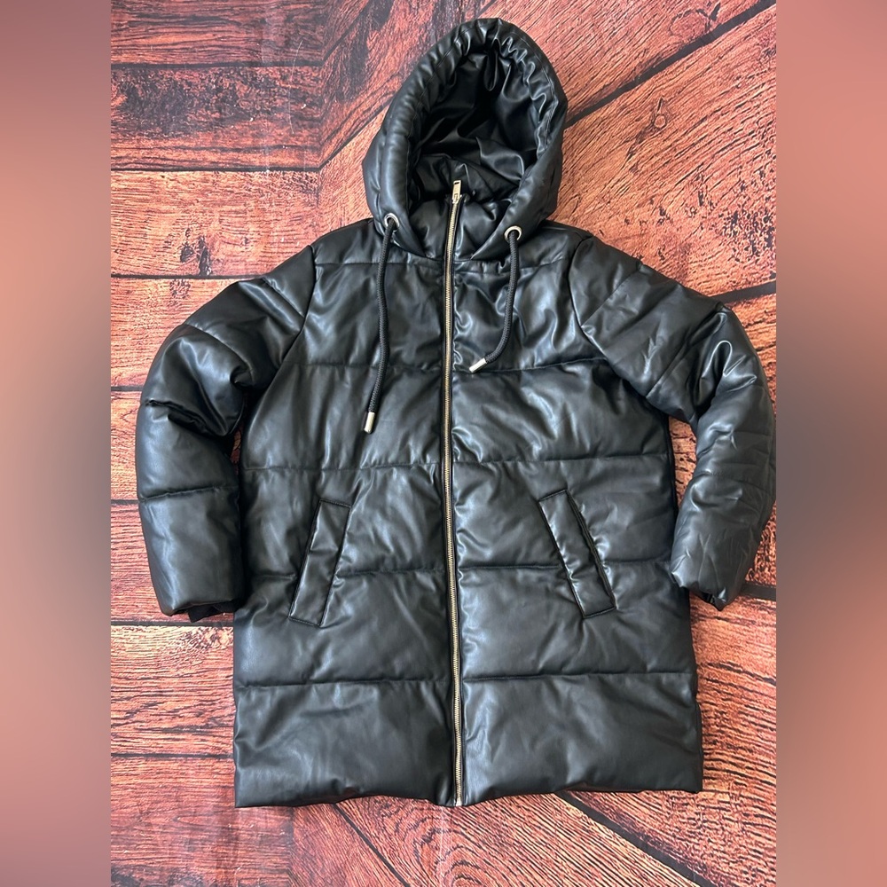 Zara Small Faux‎ Leather Black Puffer
Hooded Coat
